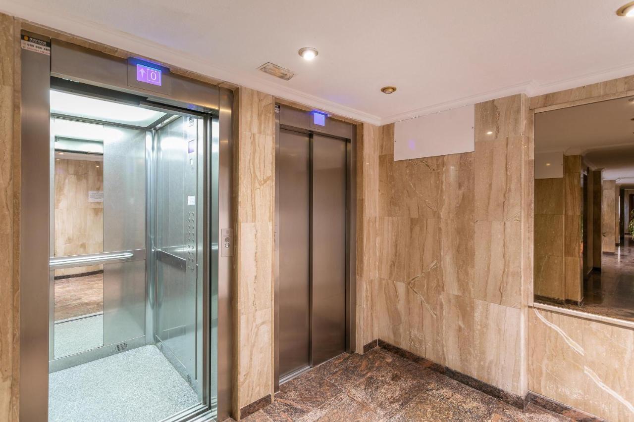 Aparmento Eolo Apartment Benidorm Bagian luar foto